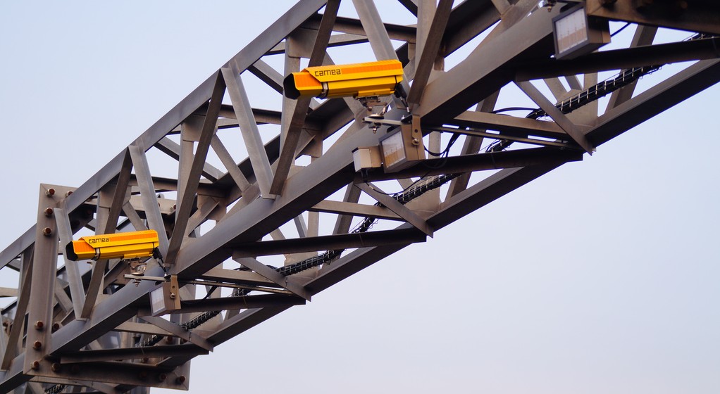 Odcinkowy pomiar prędkości na trasie S8 już działa