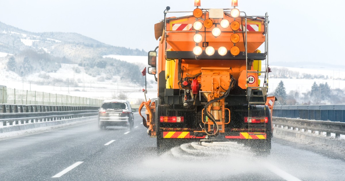 Solarka na drodze – kierowcy nie lubią jeździć „po białym”