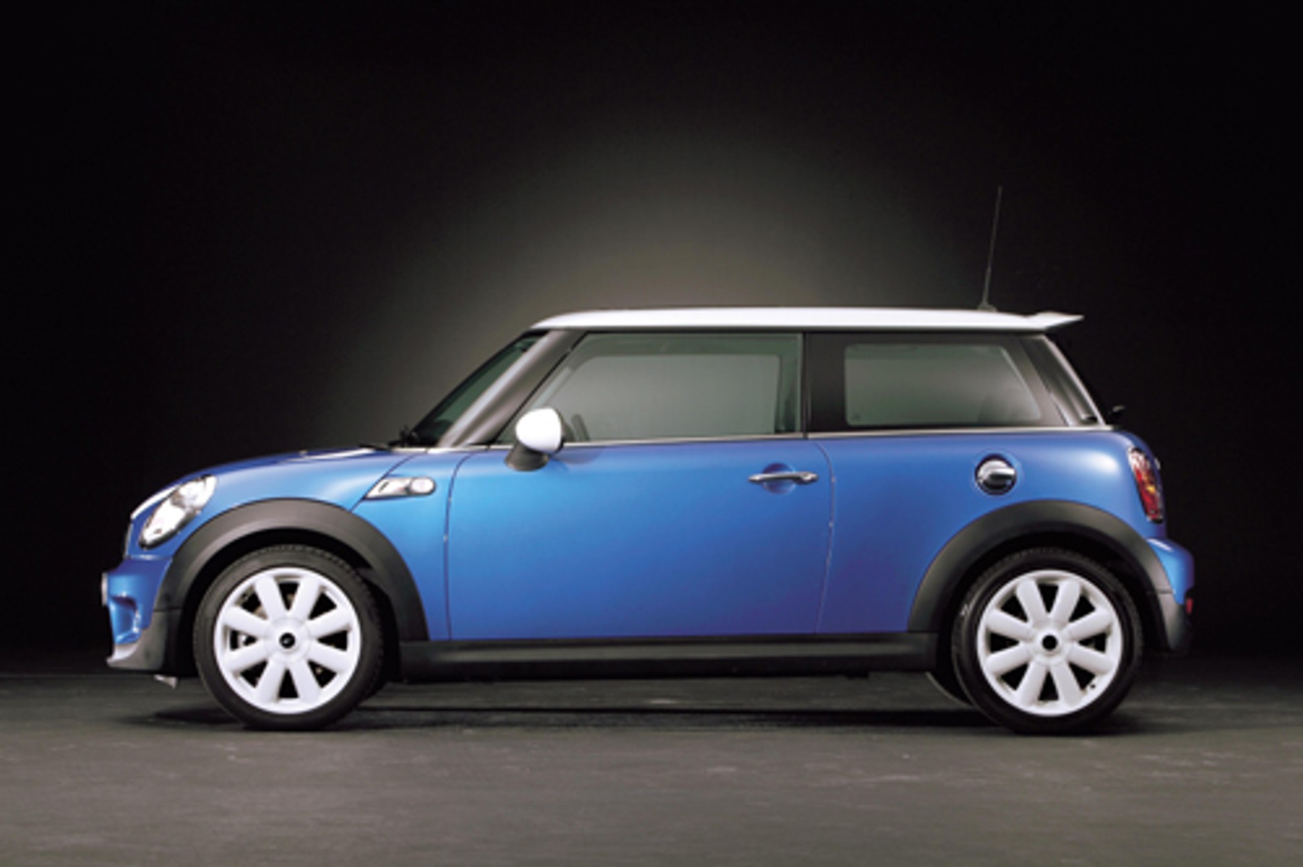 Mini Cooper S - Nowe Mini punkt po punkcie