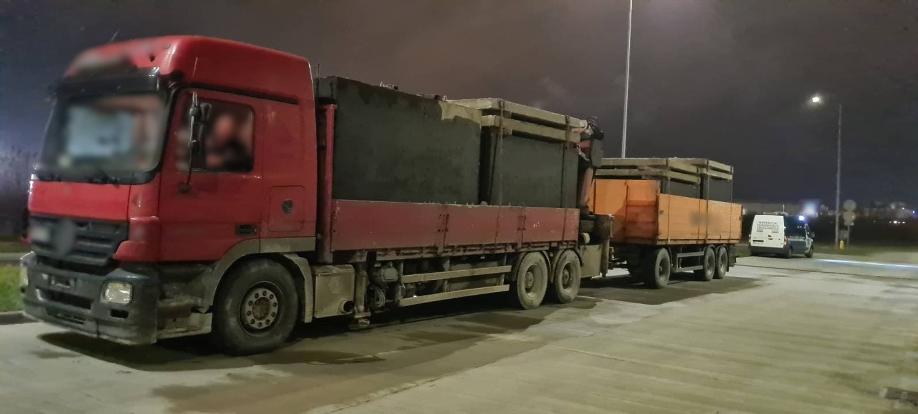 Zmasowane nocne kontrole ITD. Inspektorzy sprawdzali... szamba