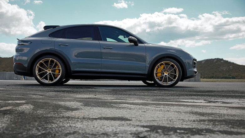 Porsche Cayenne Coupe Turbo GT