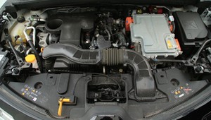 Mają pokonać Toyotę jej własną bronią. Na razie muszą wezwać 155 tys. aut do serwisu