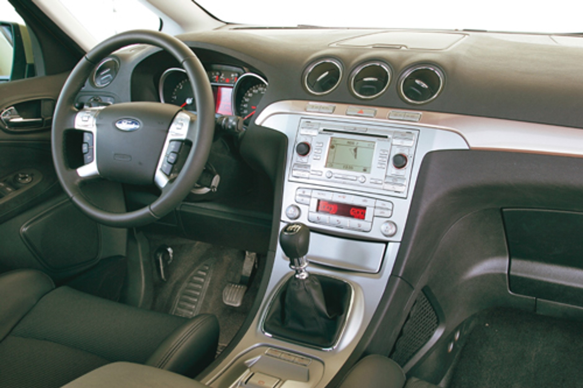 Ford S-Max 2.0 TDCI - Sportowy van na każdą okazję