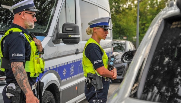 Czy można nagrywać policjanta? Odpowiedź nie jest taka jednoznaczna