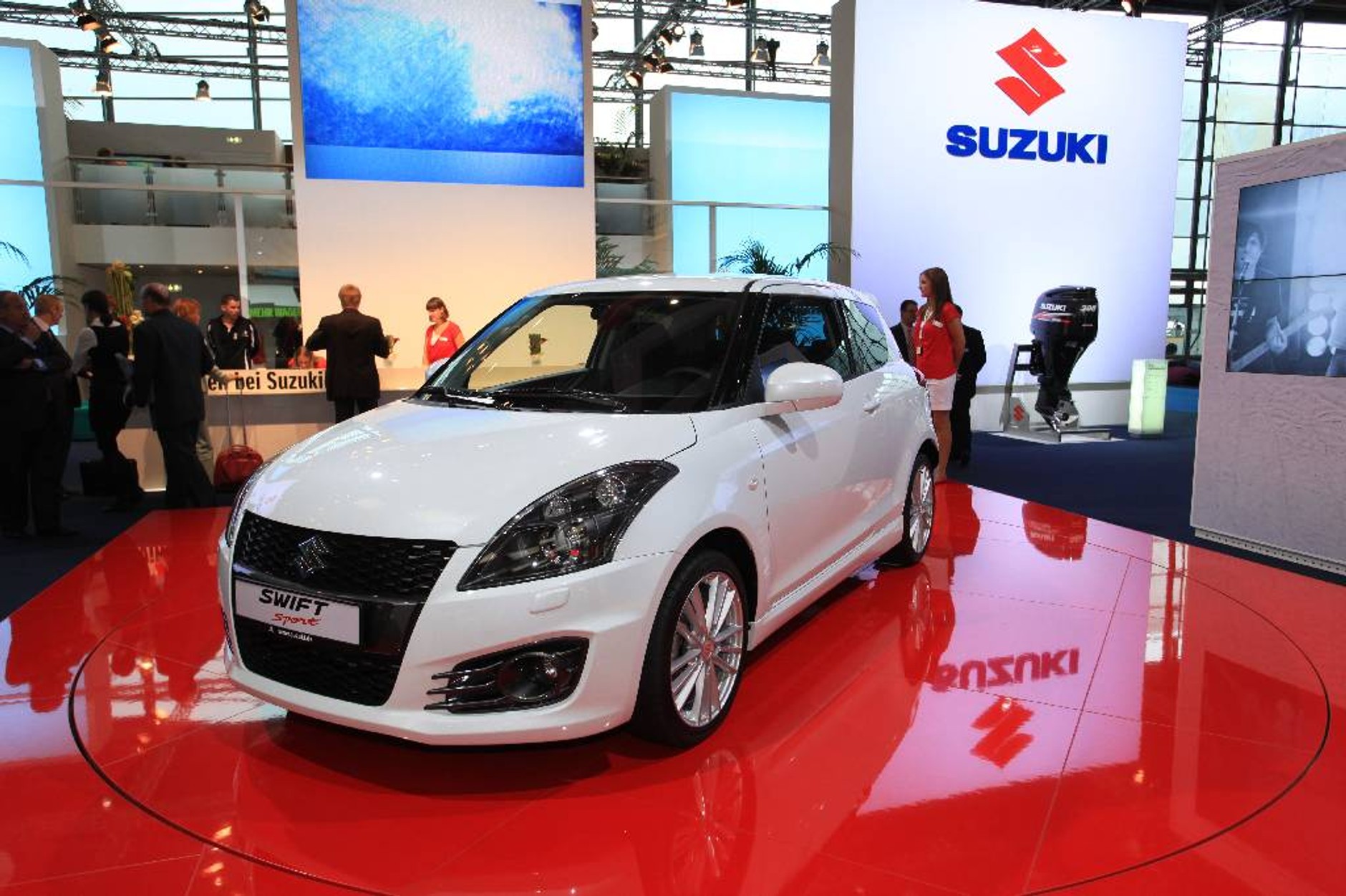 Oto najważniejsze premiery pierwszego dnia IAA Frankfurt 2011