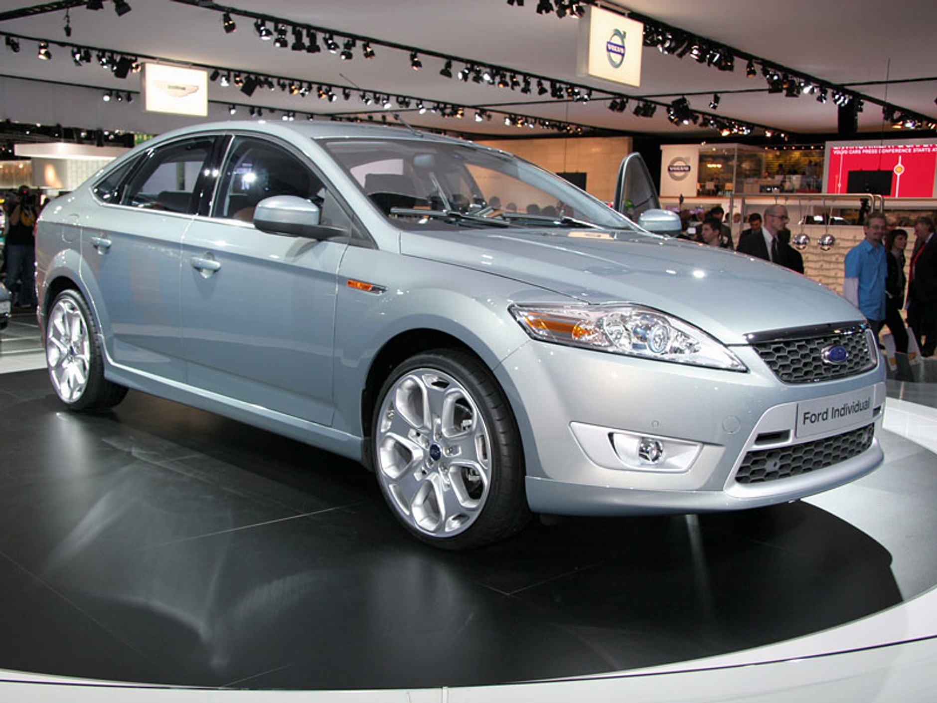 IAA Frankfurt 2009: jak dojechać, gdzie kupić bilet - informacje praktyczne dla zwiedzających