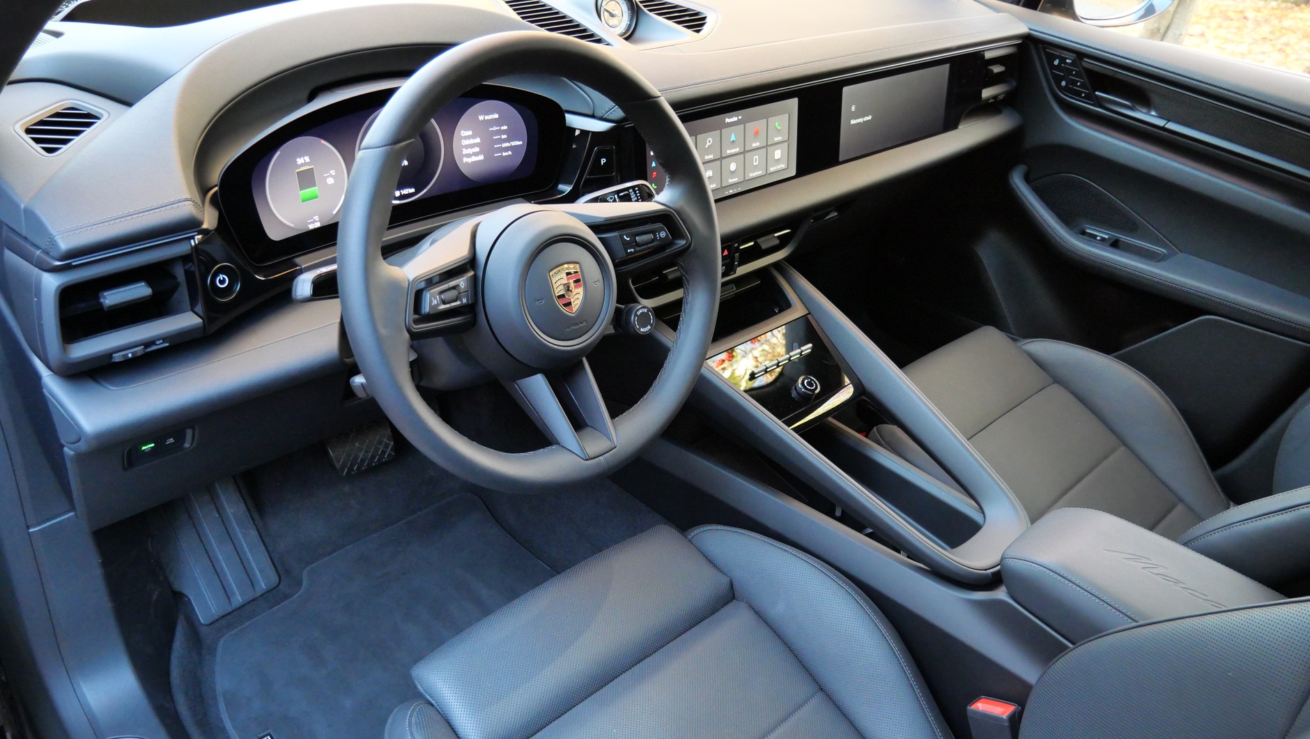 Porsche Macan 4 electric