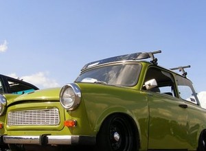 Trabant DeLuxe '86: Kawasaki DDR-u