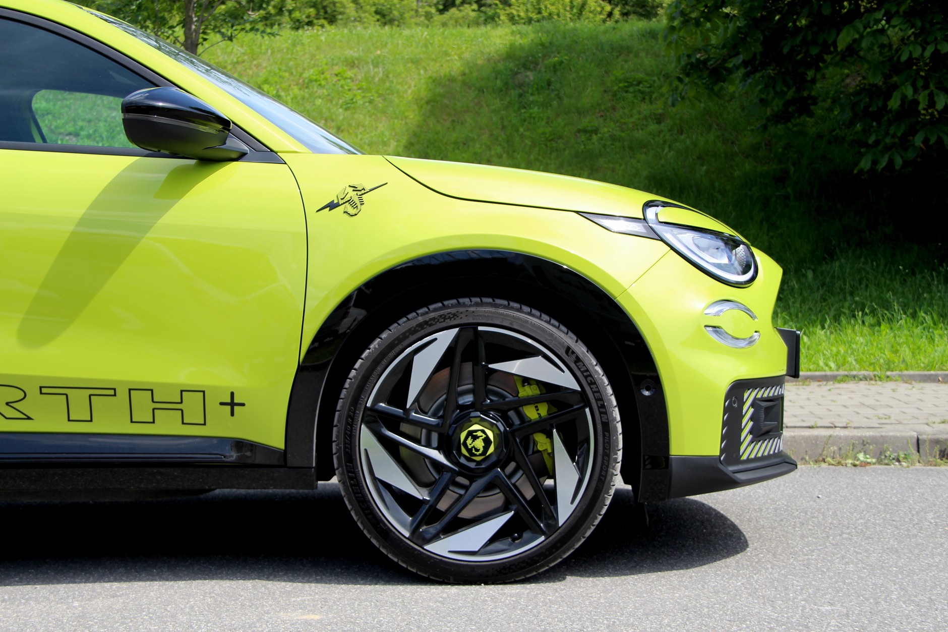Abarth 600e Scorpionissima