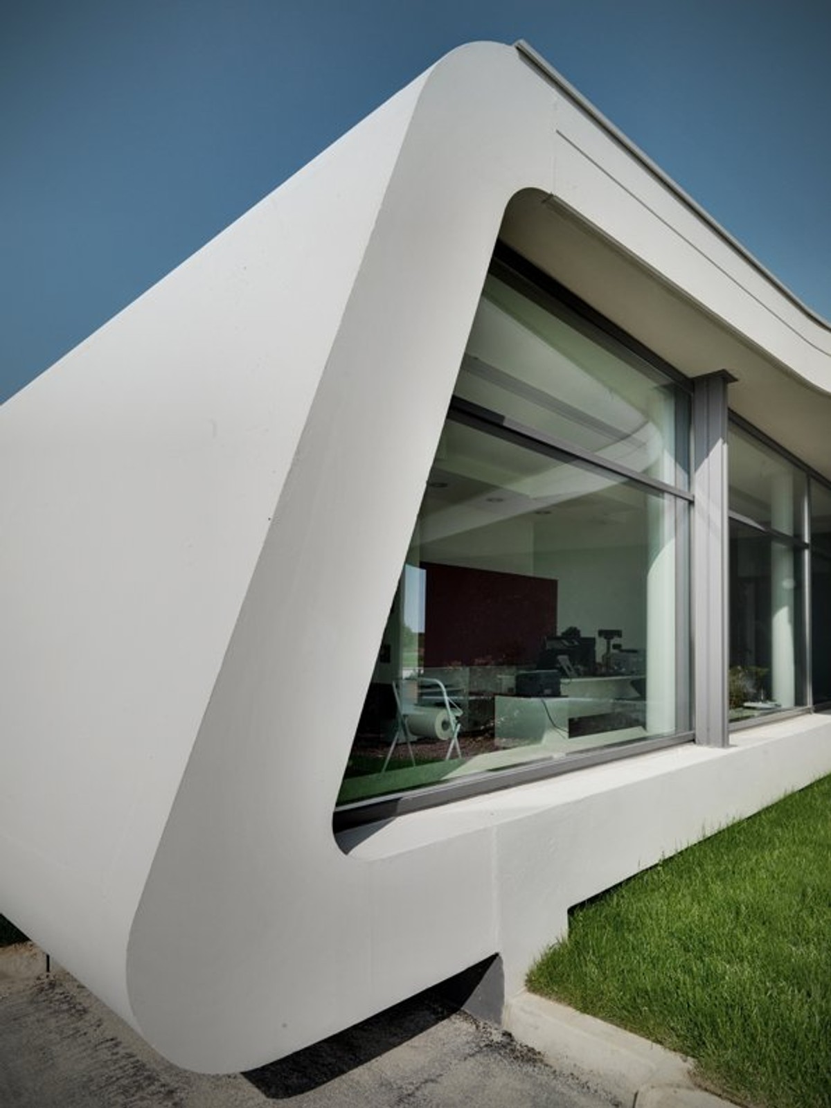 Stacja inna niż wszystkie