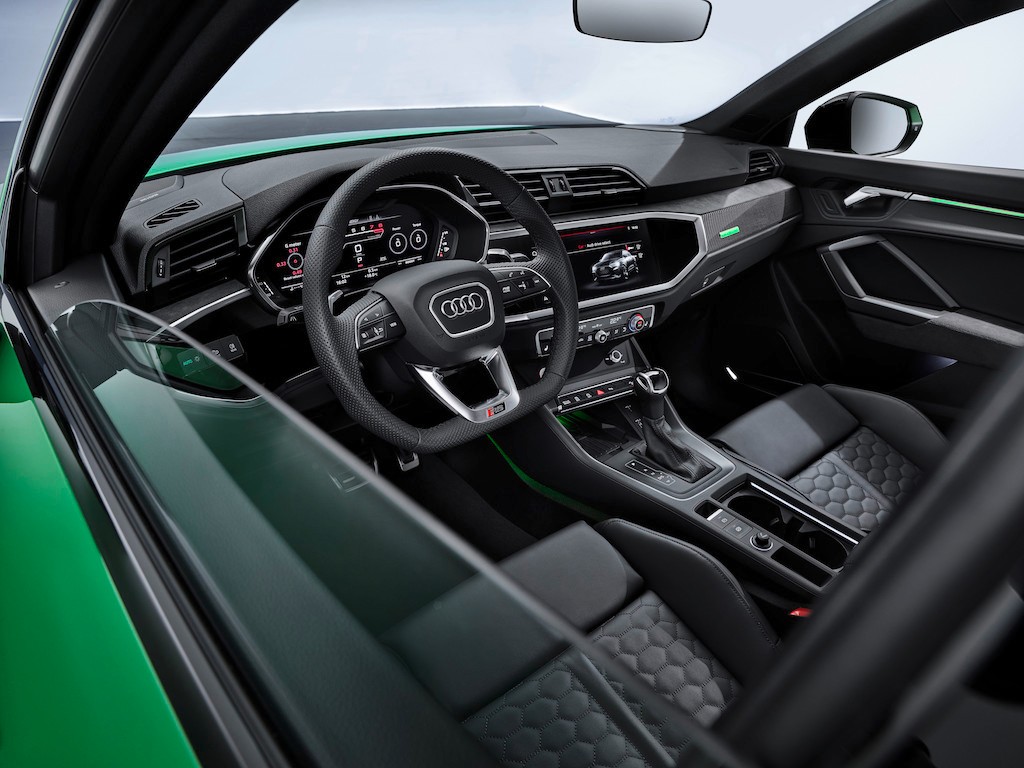 Audi RS Q3 – test na lodzie