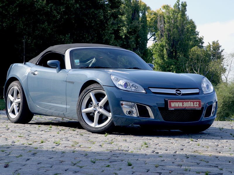 Opel GT: koniec małego roadstera! (fotogaleria)