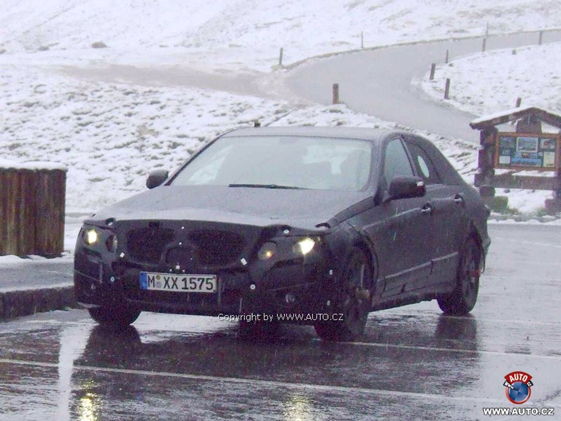 Zdjęcia szpiegowskie: Nowy Mercedes-Benz E klasa na Grossglockneru