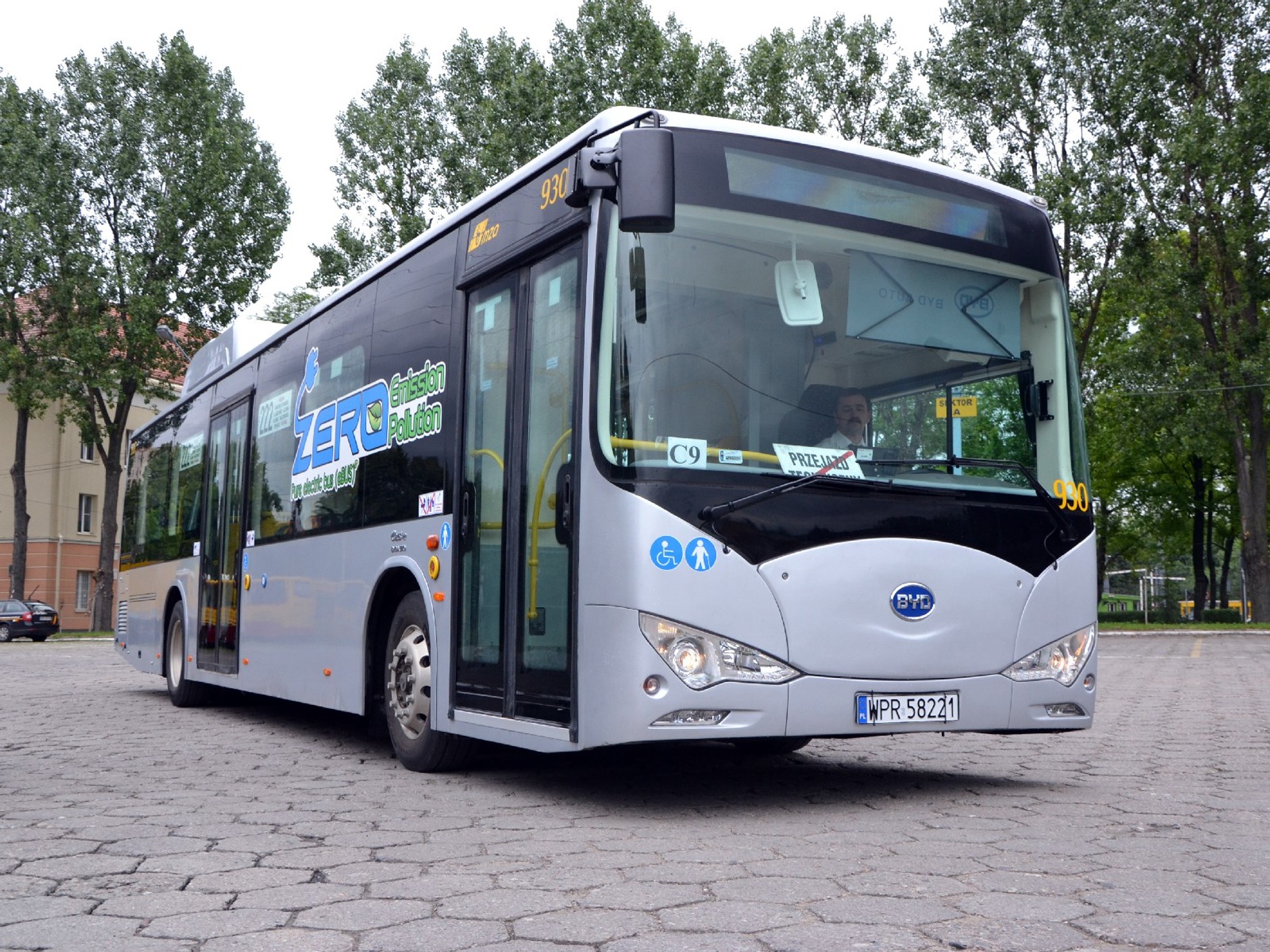 BYD K9 - nowy chiński autobus w Polsce