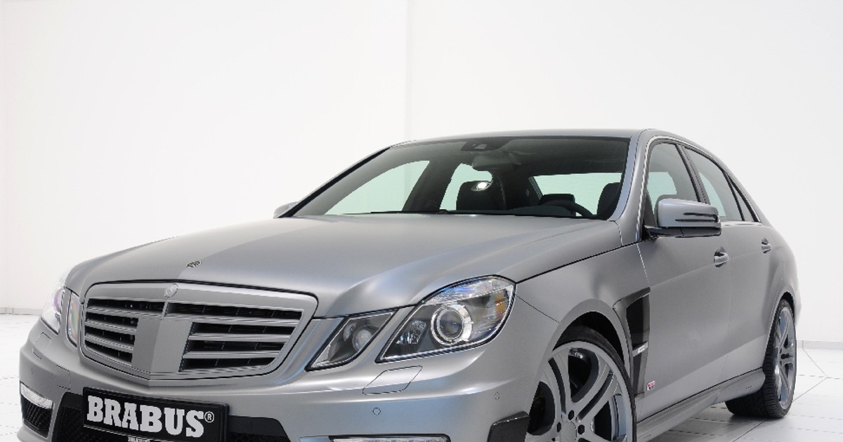Mercedes E63 AMG - 555 KM od Brabusa (galeria)