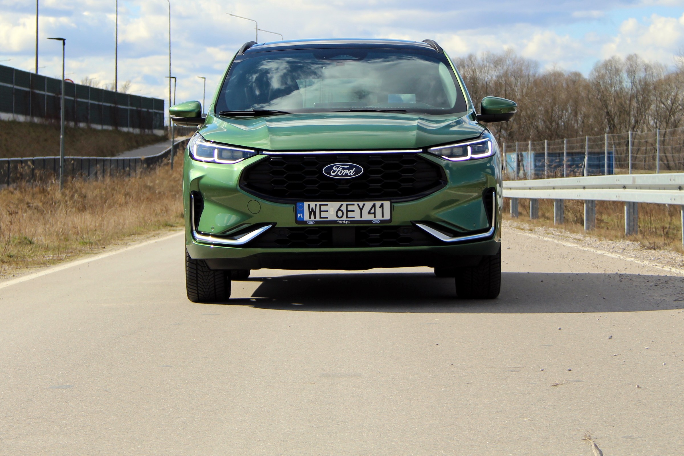 Ford ma nową ofertę dla dwóch SUV-ów. Suma korzyści do... 56 tys. zł
