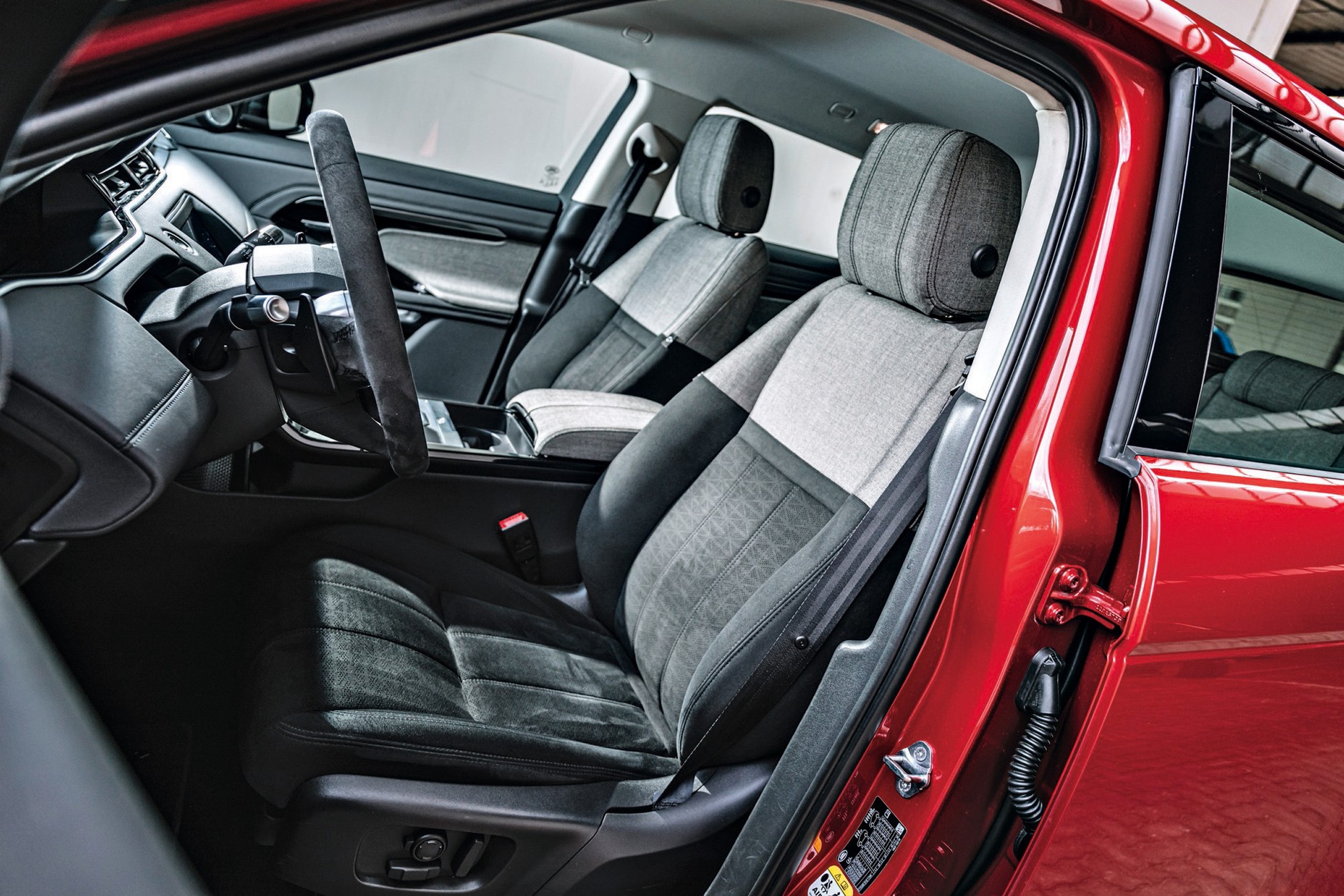 Porównanie: Audi Q3, BMW X1, Range Rover Evoque