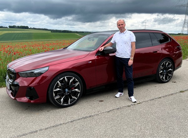 Jeździłem BMW i5 Touring, pierwszym elektrycznym kombi w klasie premium. Ten model potrafi zachwycić, ale ideałem nie jest
