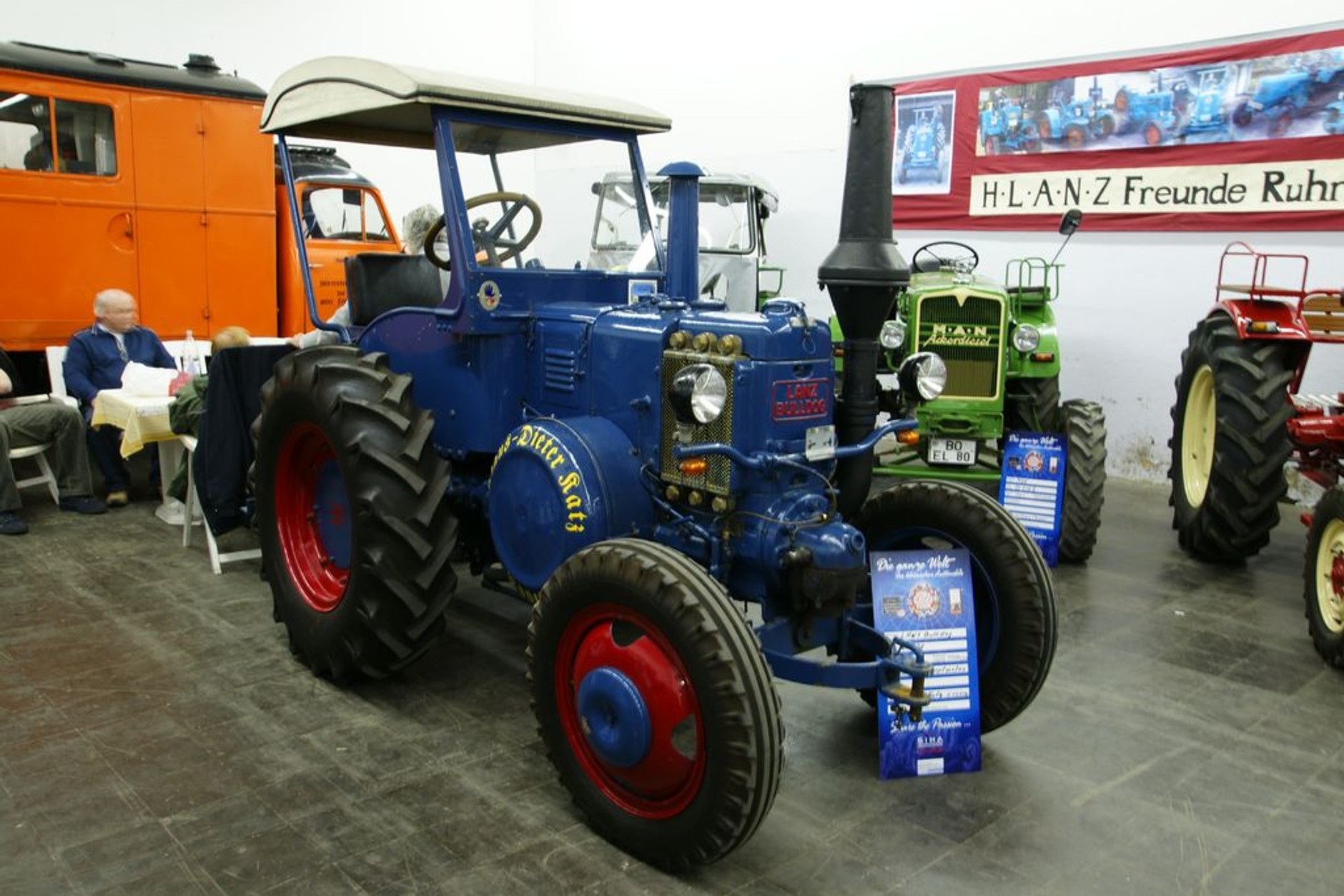 Techno Classica Essen 2010: targi rekordów - zaprzeczenie kryzysu w motoryzacji (galeria)