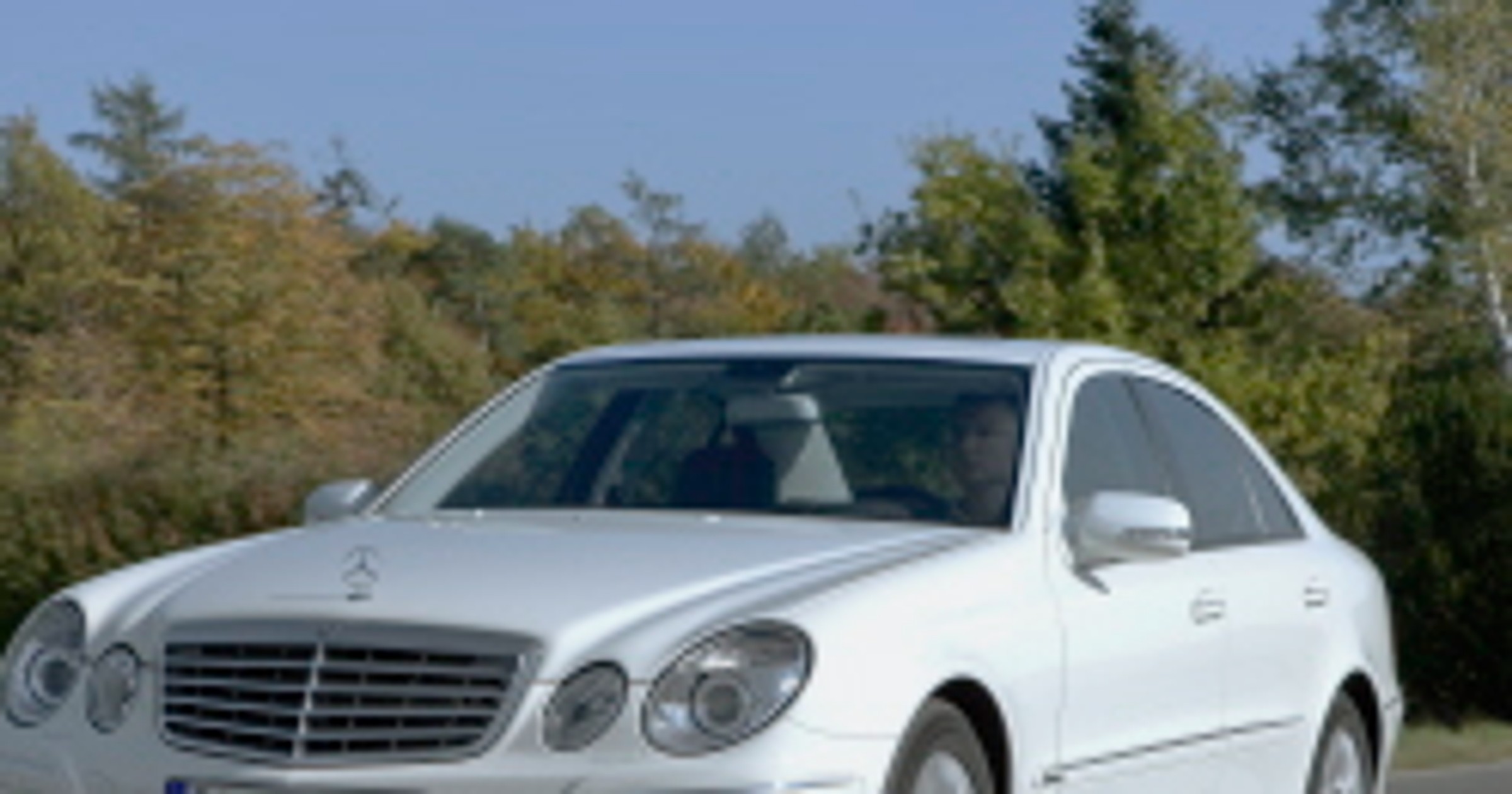 Mercedes: Pakiet BestBasic dla Klasy E - bezpłatne przeglądy w leasingu