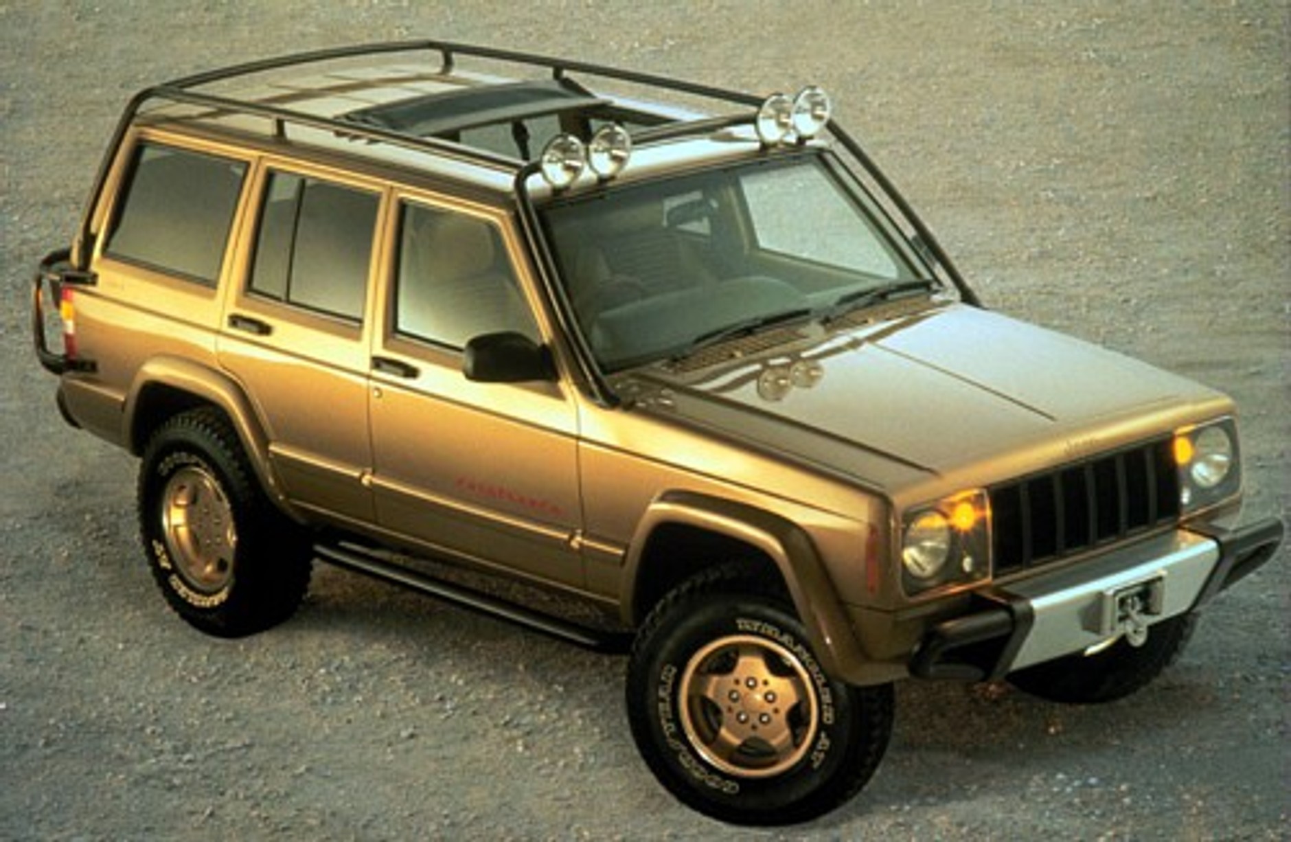 Jeep Cherokee XJ: Kanciasta legenda