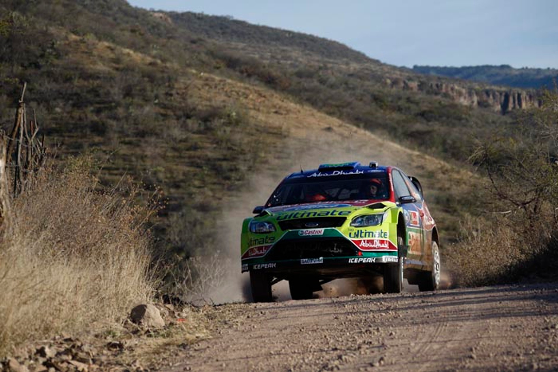 Rajd Meksyku 2010: faworyci za Petterem Solbergiem - Loeb ucieka, Hirvonen próbuje gonić (relacja z 2. etapu)