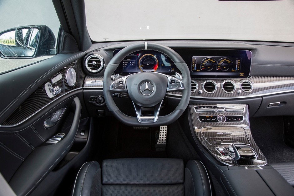 Mercedes-AMG E 63 S 4Matic+ - sportowiec o niewiarygodnych talentach