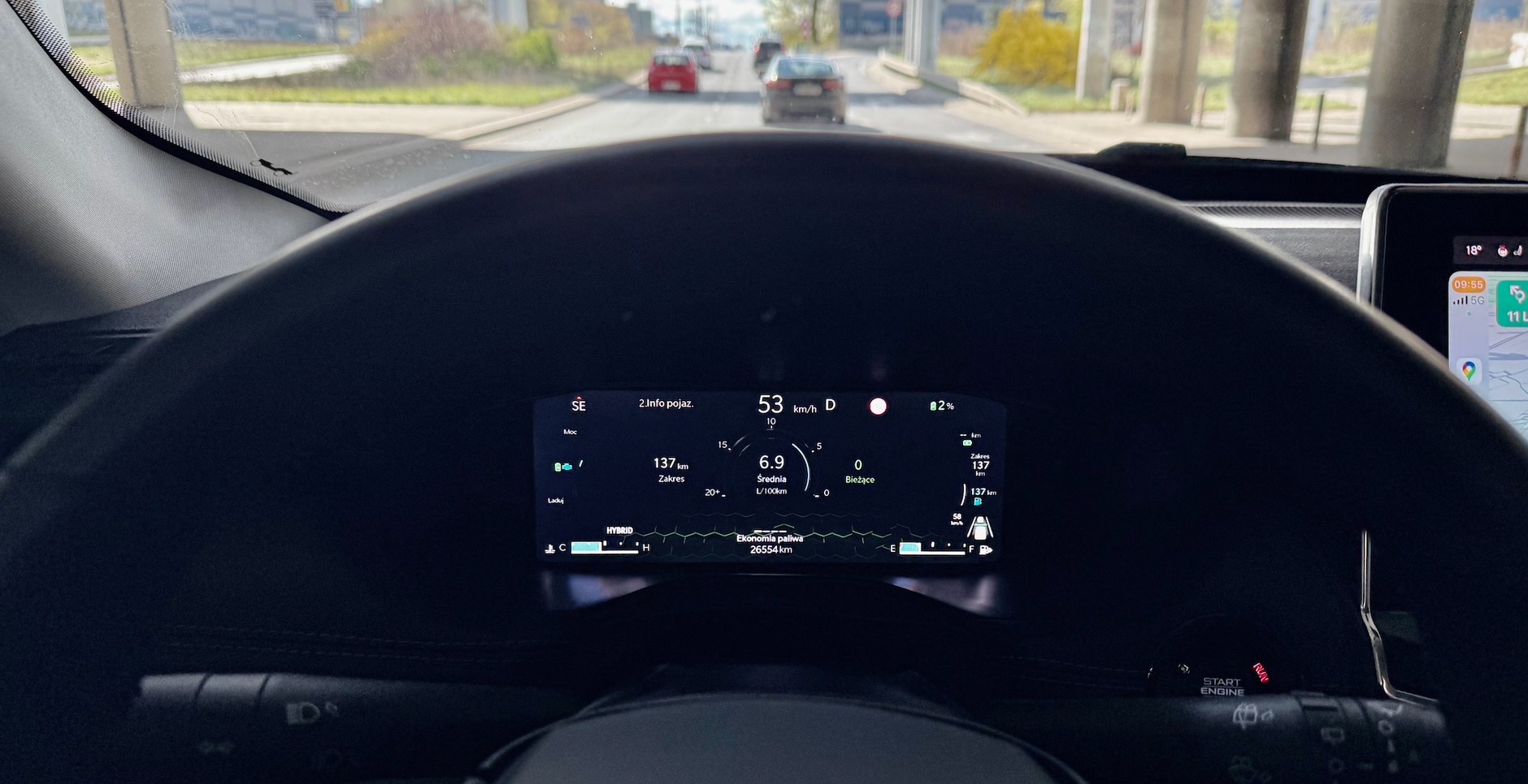 Starsze modele hybryd Plug-in mają niewielki zasięg elektryczny, jednak obecność układu hybrydowego zmniejsza spalanie