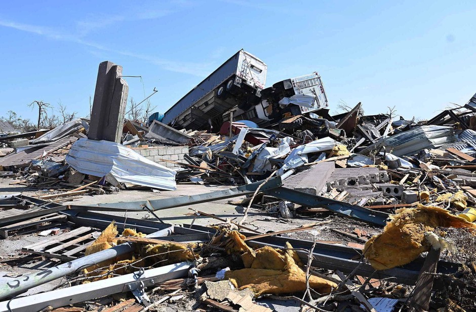 Skutki przejścia tornada w Missisipi