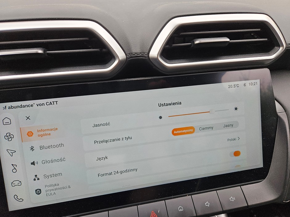 MG ZS Hybrid +