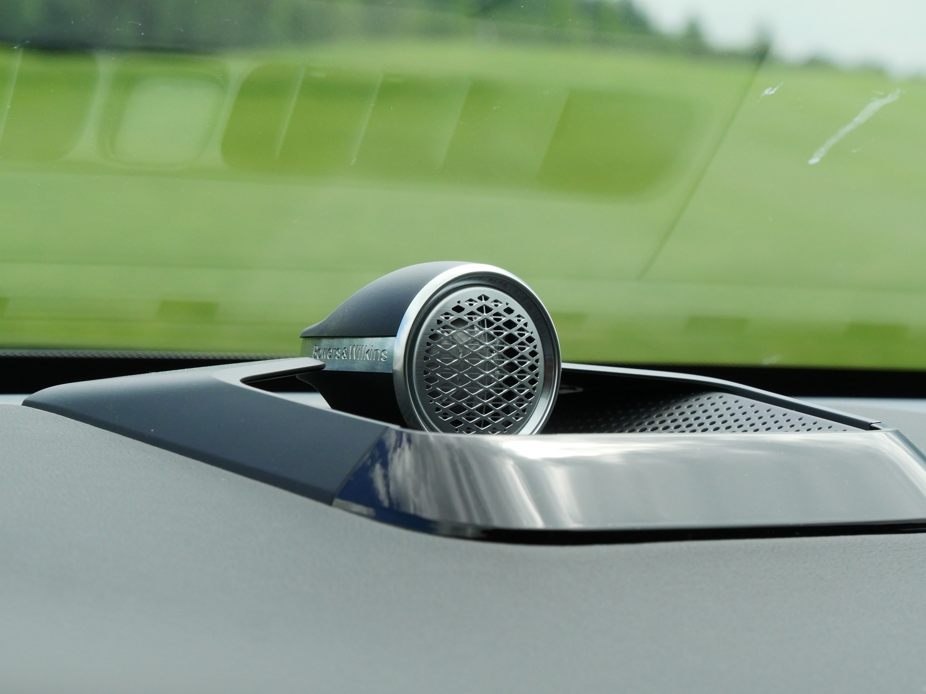 Volvo ES90. Flagowa, elektryczna limuzyna Volvo