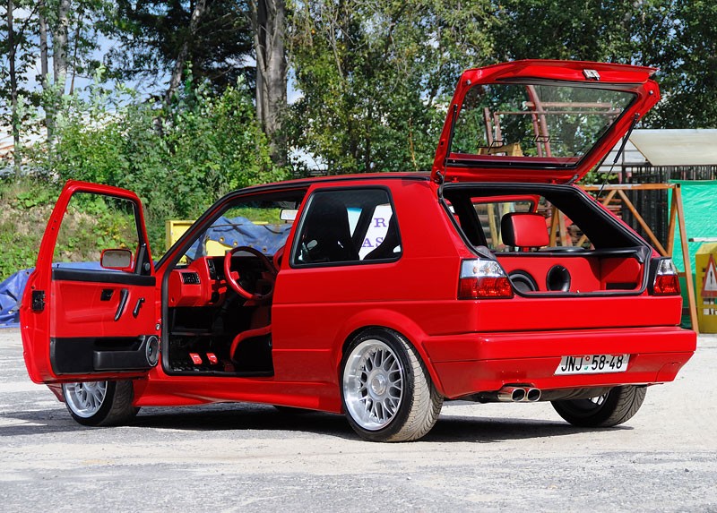 Garaż tunera: VW Golf 1.8 Turbo - wyjątkowy tuning