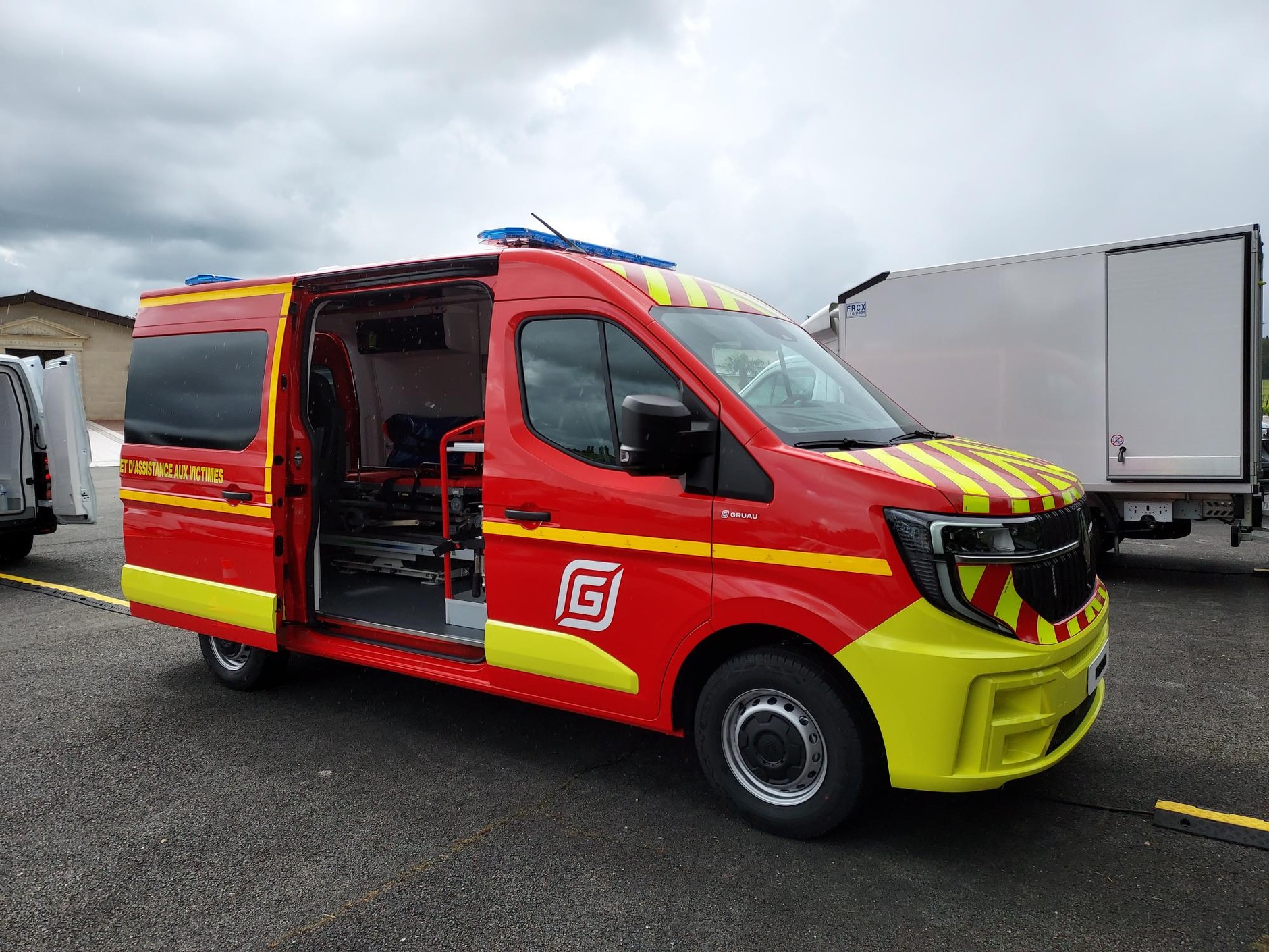 Nowy Renault Master – pojazd pożarniczy