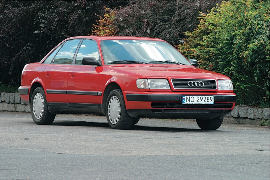 Audi 100