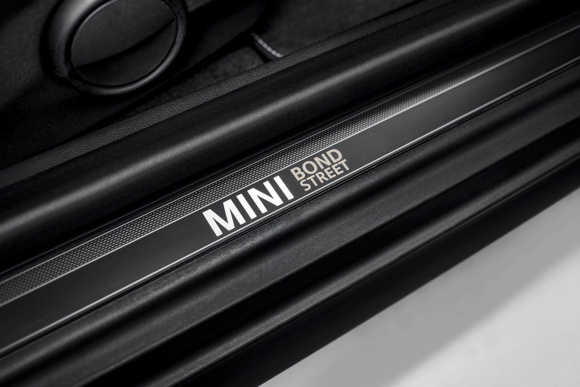 Mini Clubman Bond Street w Genewie