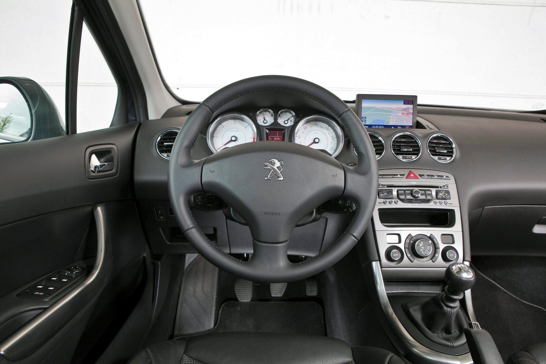 Porównanie: używane kombi za 20-25 tys. zł