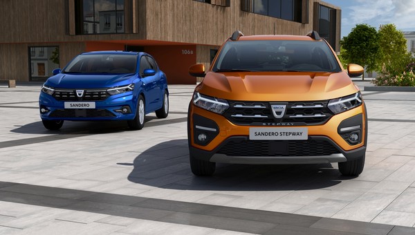 Dacia jak BMW, Porsche czy Toyota – modele, które tracą najmniej na wartości