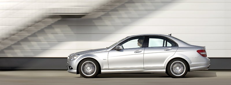 Paryż 2008: Mercedes-Benz C 250 CDI BlueEFFICIENCY – 4 cylindry, 500 Nm, 5,2 l/100 km