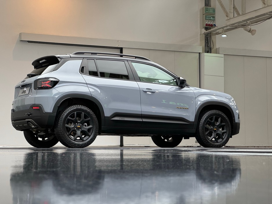 Jeep Avenger 4xe w wersji The North Face Edition