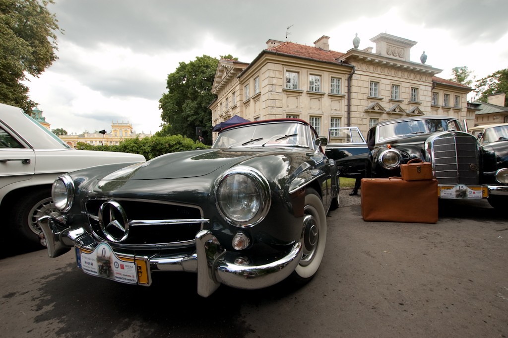 Klasyczne Mercedesy w Wilanowie