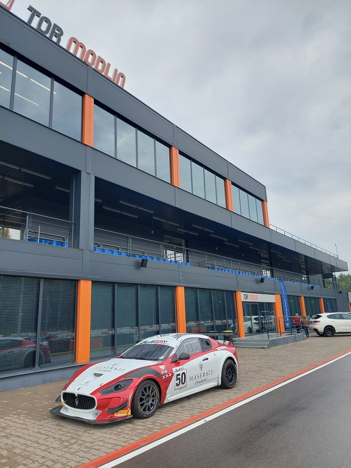 Maserati Levante Hybrid 2021 I generacja