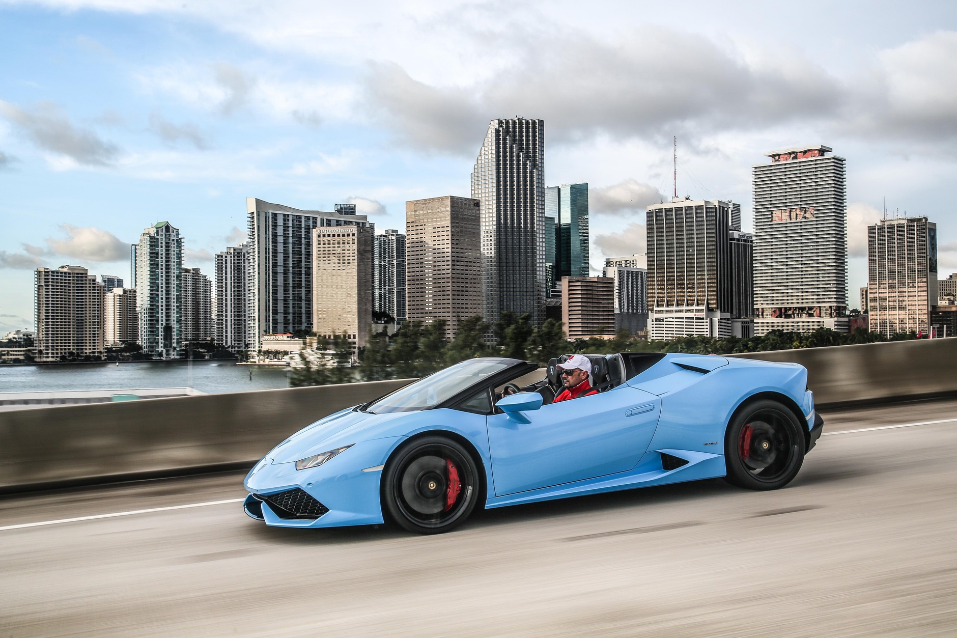 Lamborghini Huracán LP 610-4 Spyder (2015)