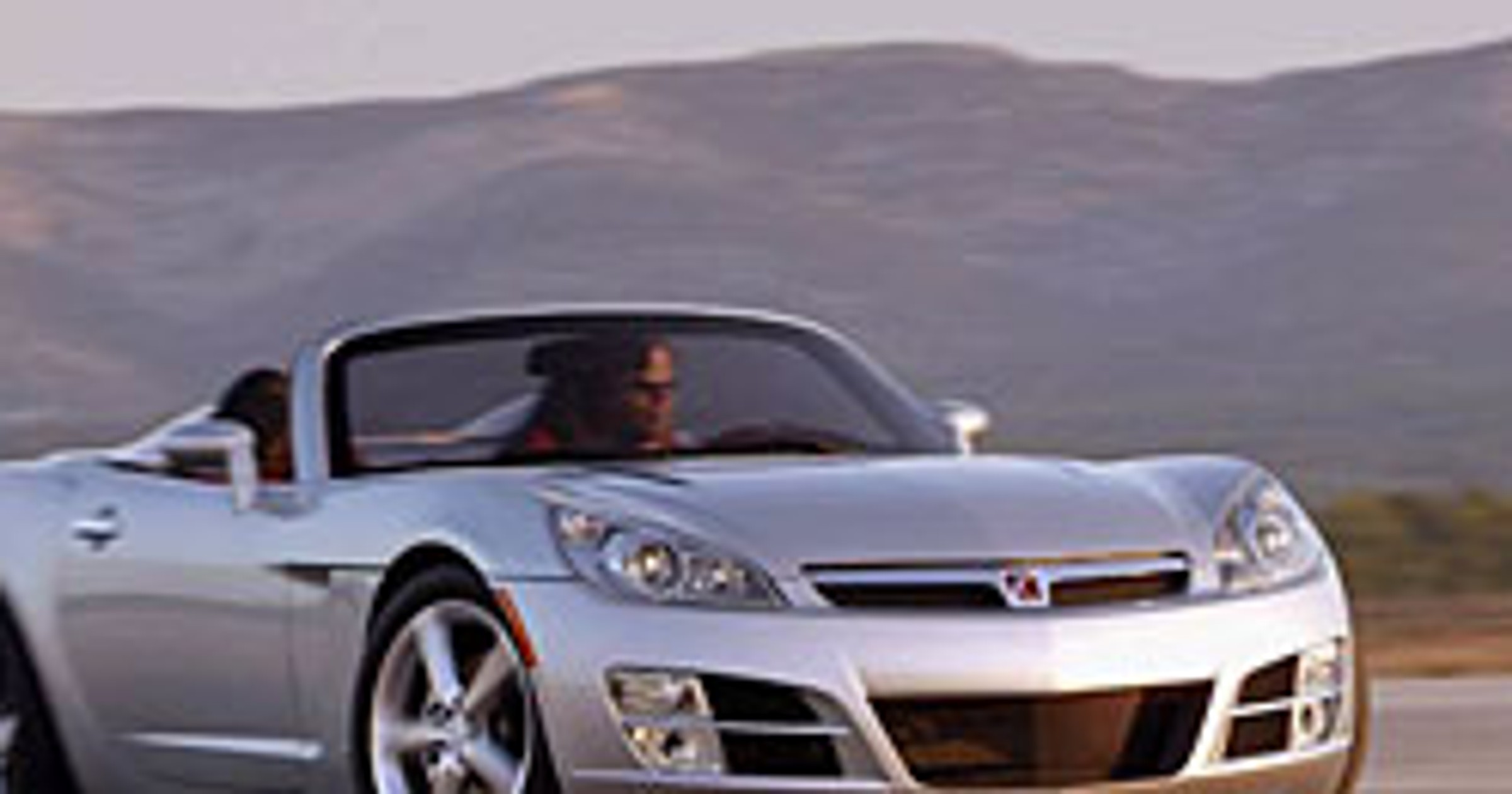 AMP Saturn Sky: elektryzujący roadster