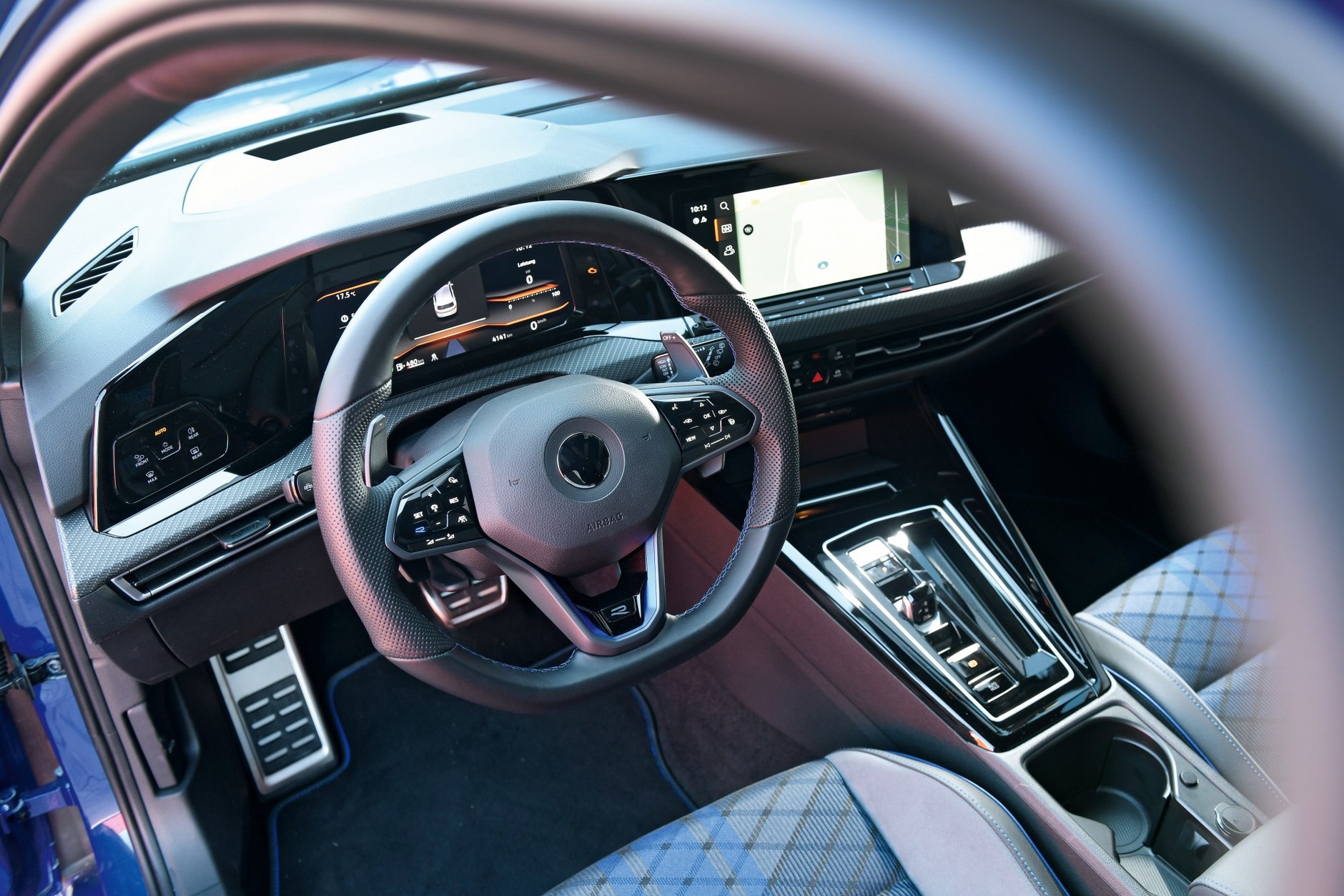 Honda Civic Type R kontra Volkswagen Golf R Performance