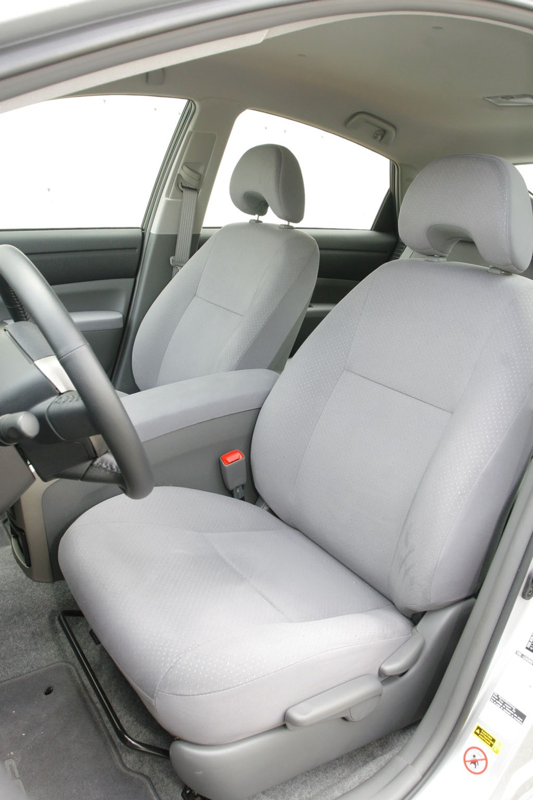 Sprawdzamy używaną Toyotę Prius II