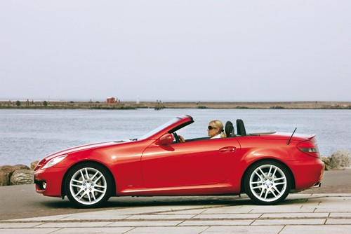 Kwintet na 1451 koni mechanicznych - BMW Z4 kontra Audi TTS, Mercedes SLK, Nissan 350Z i Porsche Boxster