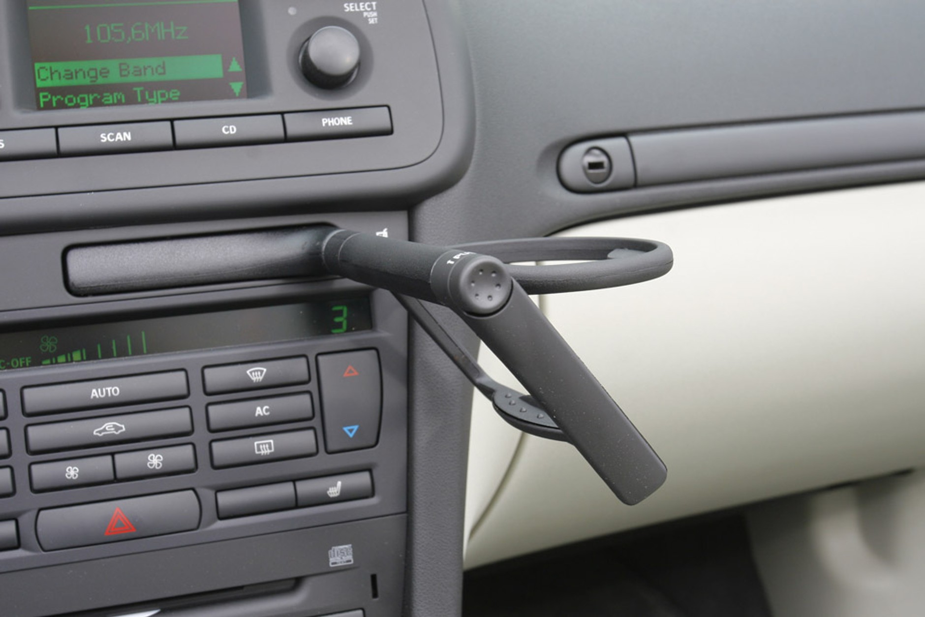 Saab 9-3 kabrio: pojazd otwarty na emocje