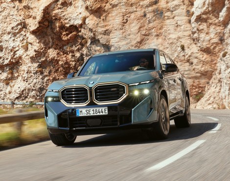 BMW XM (od 2022 r.)