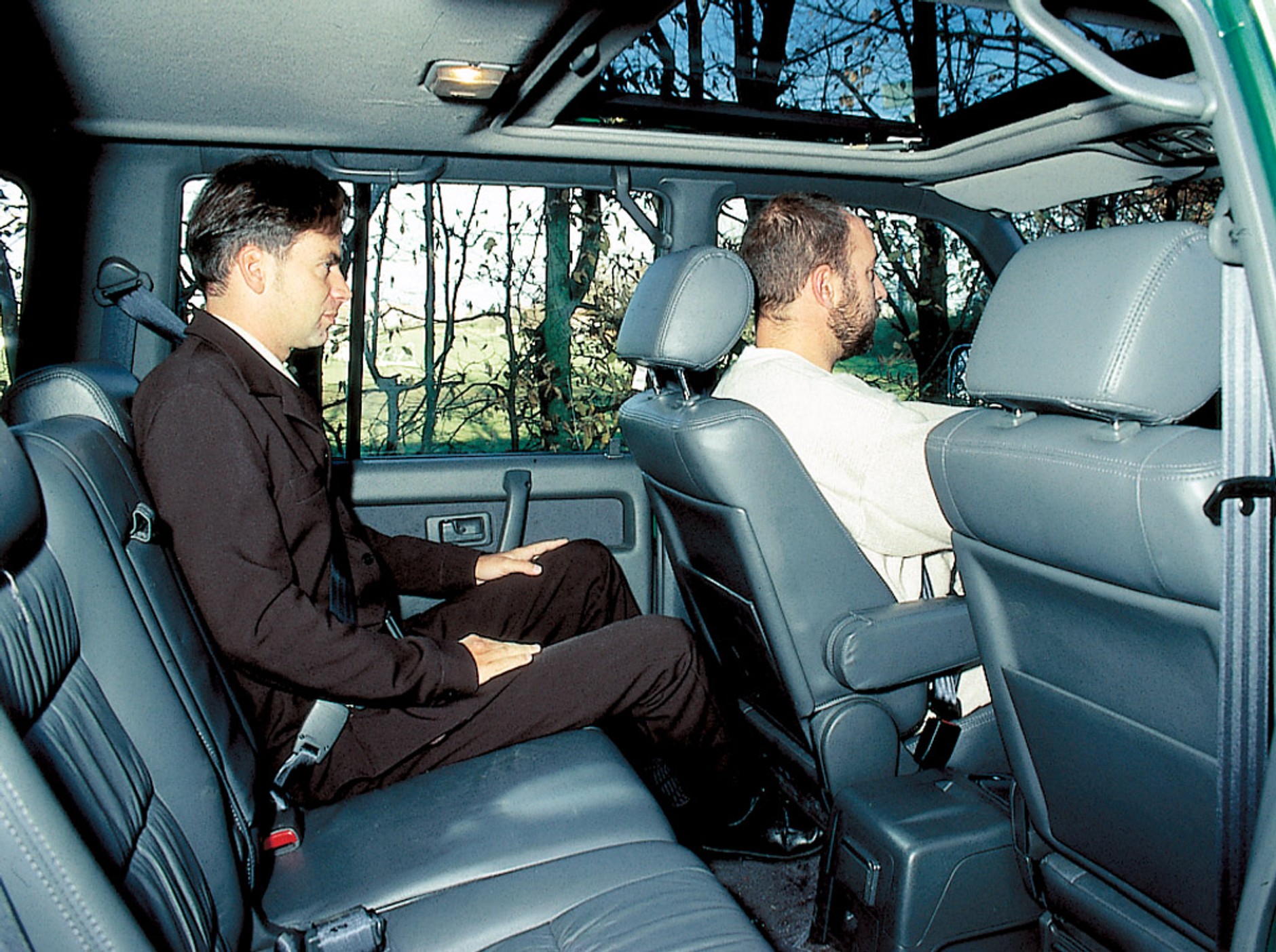 Opel Monterey: uniwersalny żołnierz