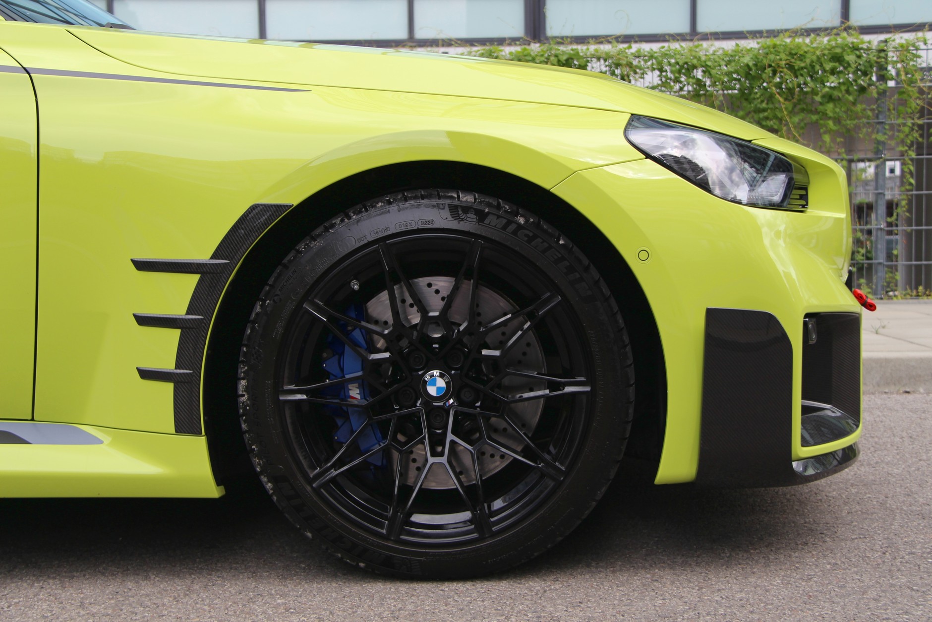 BMW M2 z akcesoriami M Performance